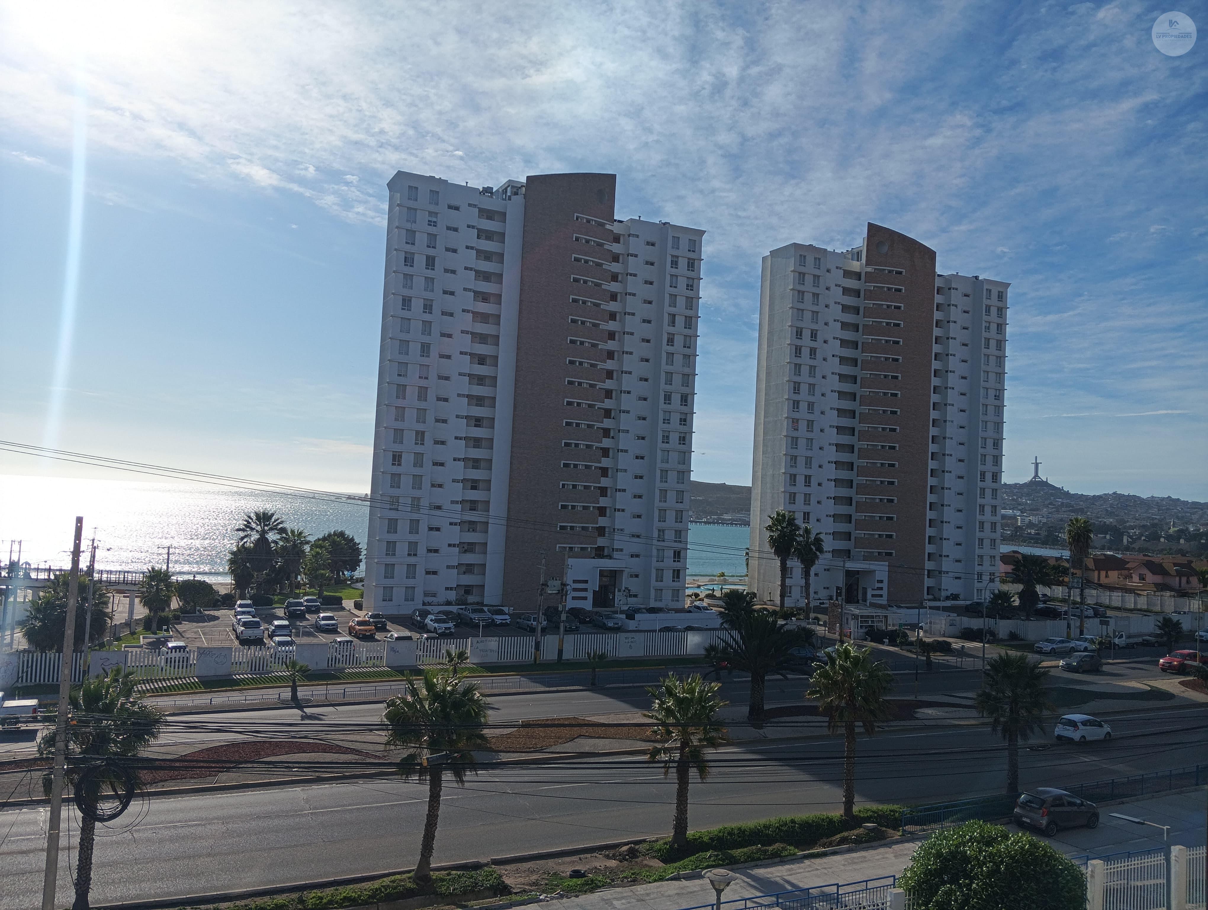 Arriendo departamento año corrido la herradura